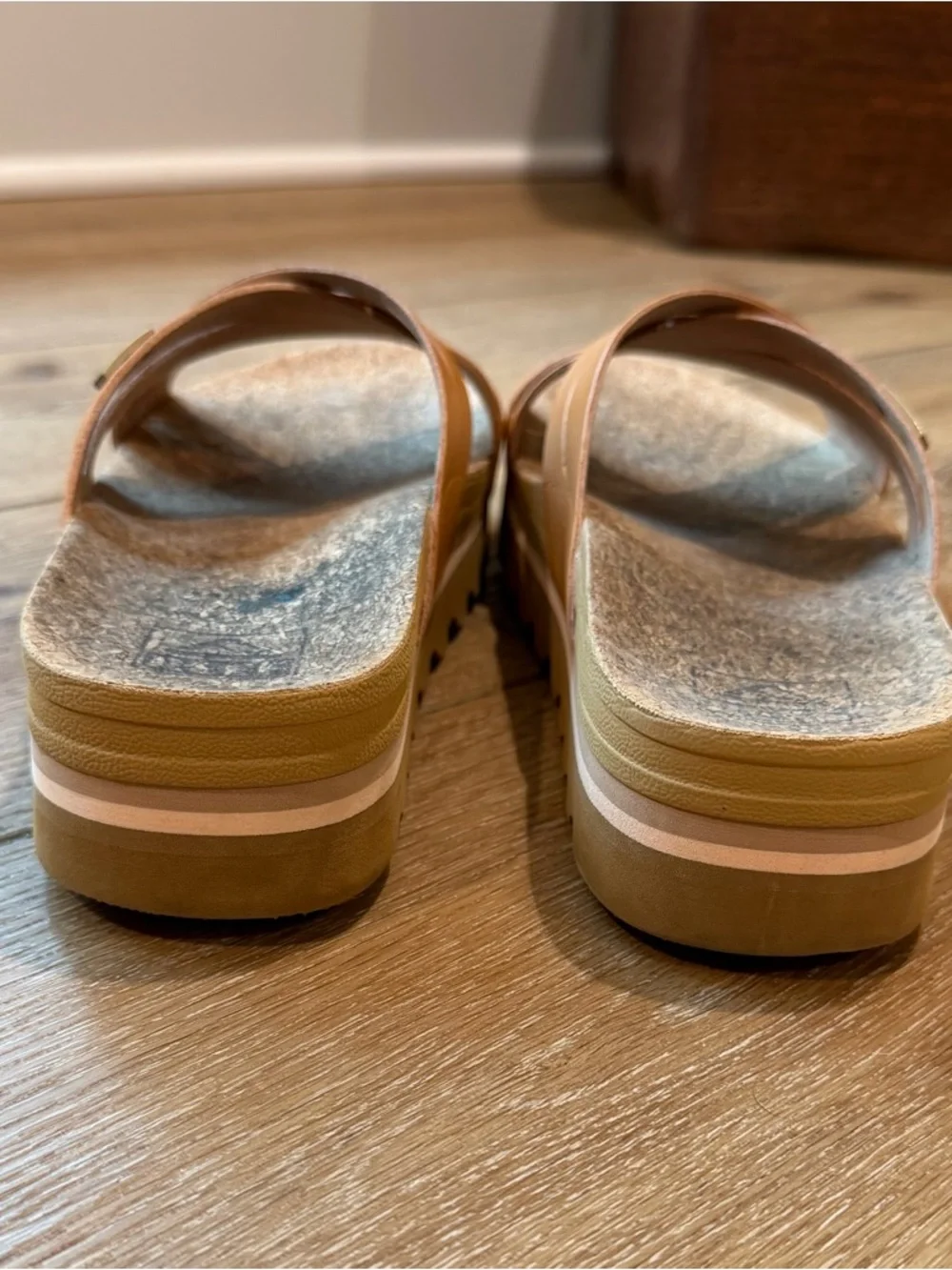 Reef Women's Kaia Crisscross Slide Sandals size 9 - Picture 4 of 5